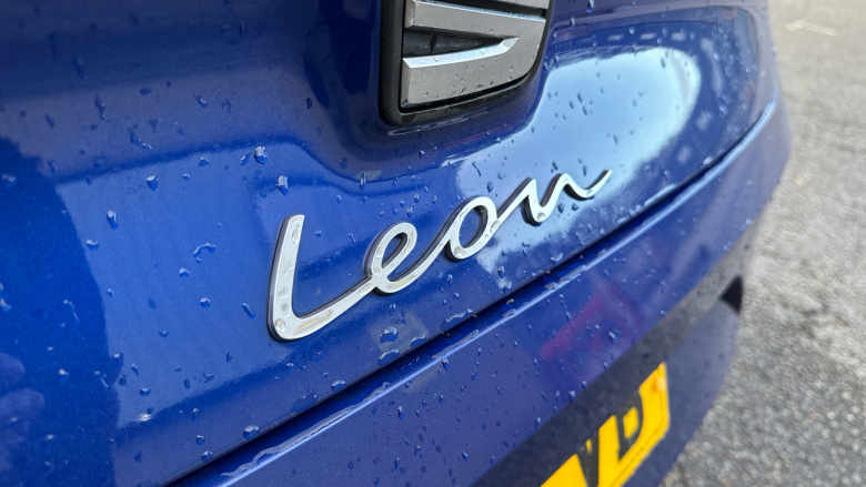 SEAT Leon 1.5 TSI EVO SE Dynamic 5dr Petrol Hatchback